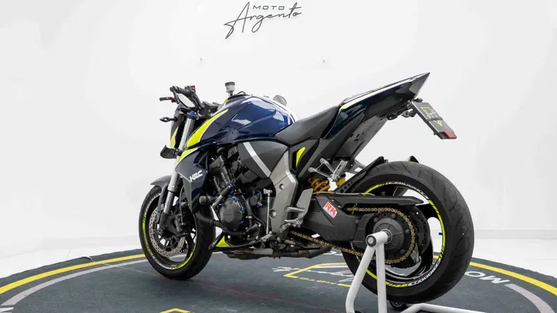 Honda CB 1000 R (2008 - 10) (5)