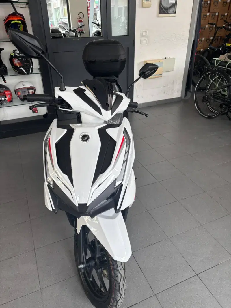 Keeway Motor Icon 125S (2026)