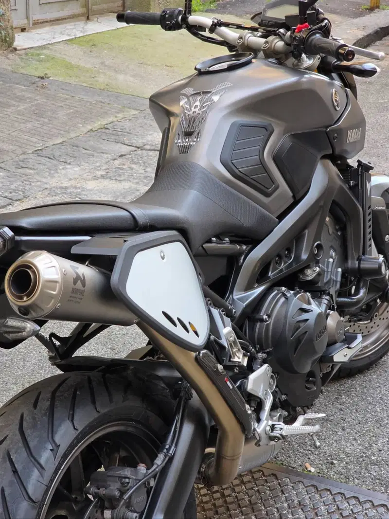 Yamaha MT-09 Sport Tracker ABS (2014 - 16) (13)