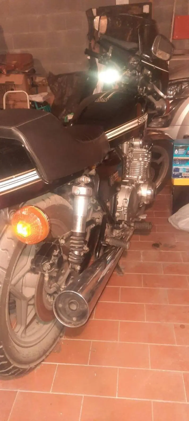 Suzuki GS 1000 (8)