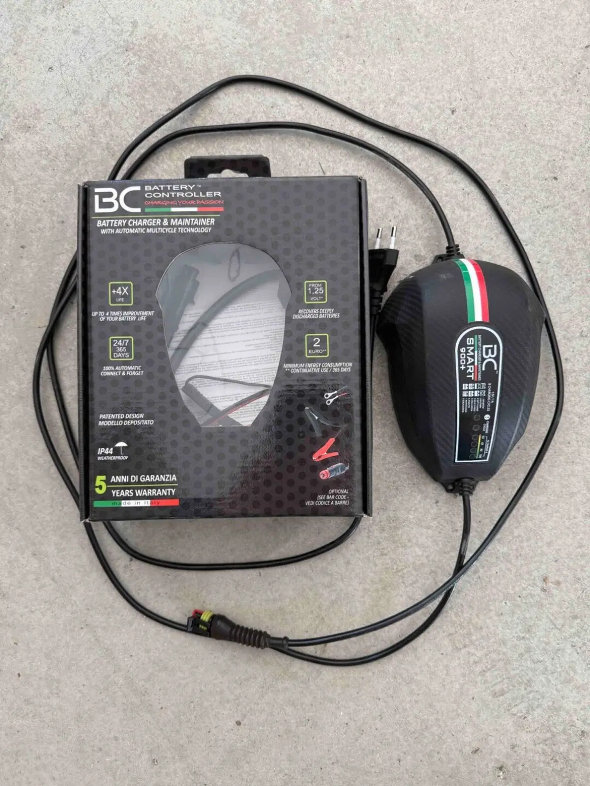 CASCHI MOTO, TUTE PIOGGIA & CARICA BATTERIA Caberg (5)