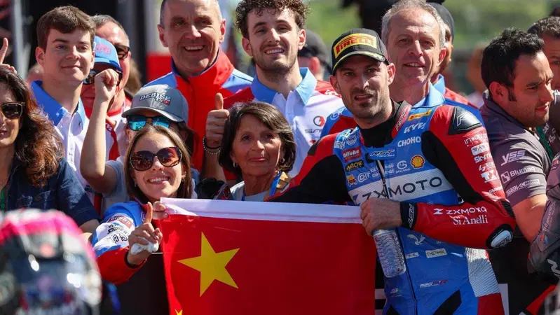 Davide sconfigge Golia! ZXMoto in cima al mondo: intervista a Fabio Evangelista, Evan Bros [VIDEO] 