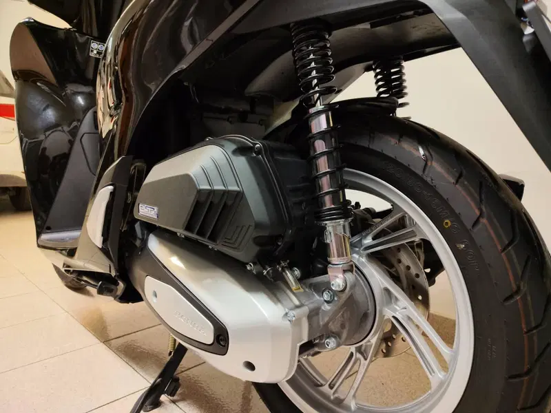 Honda SH 150i (2020 - 23) (7)
