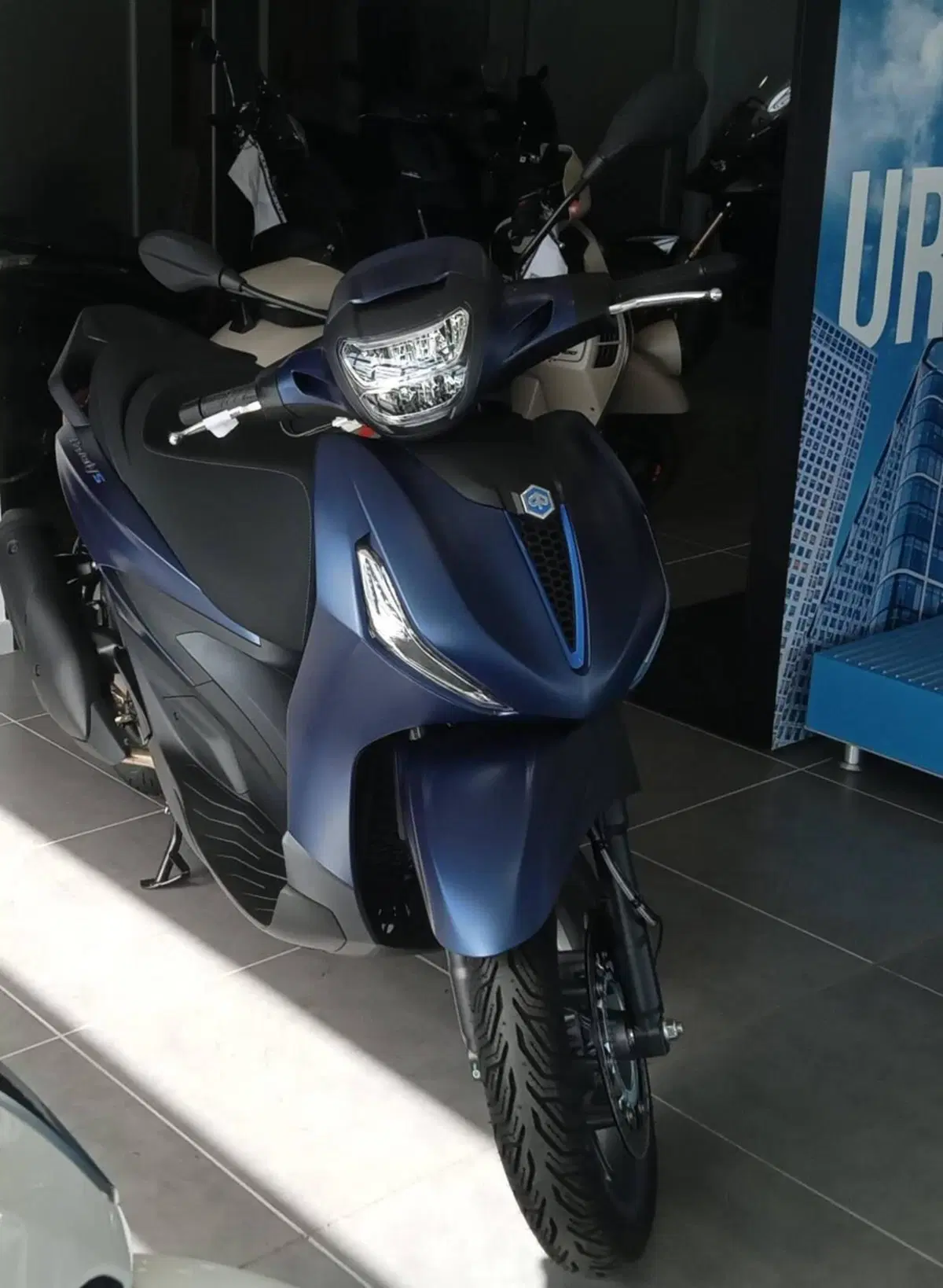 Piaggio Beverly 310 S (2025 - 26) (3)