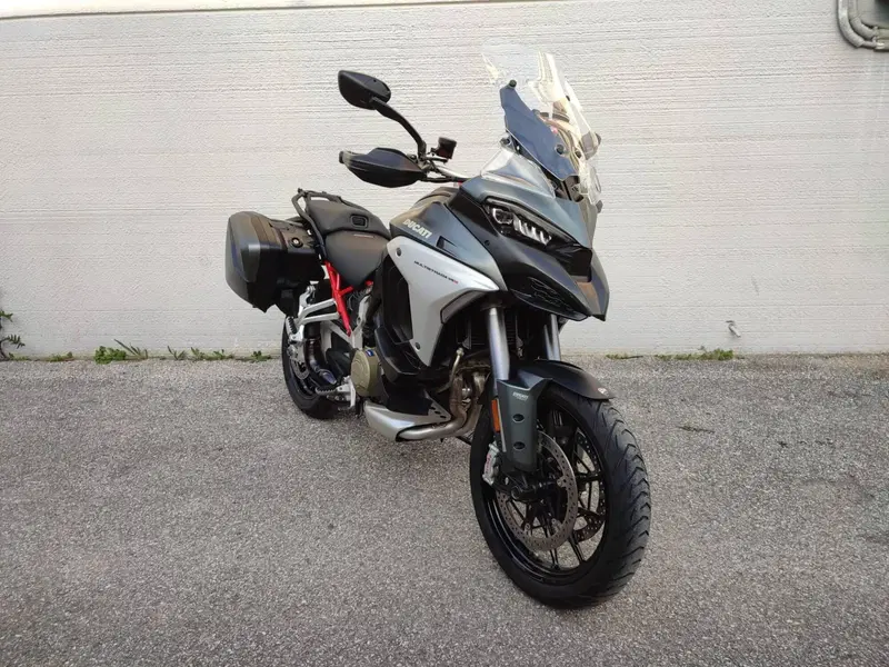 Ducati Multistrada V4 S (2021 - 24) (2)