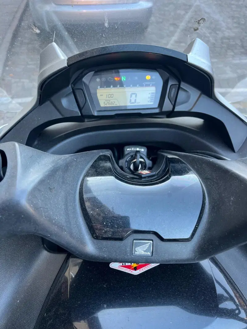 Honda Integra 700 (2011 - 13) (3)