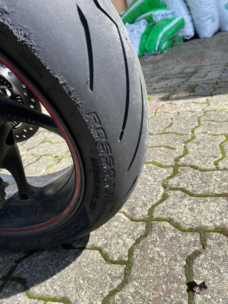 Triumph Street Triple R (2020 - 22) (10)