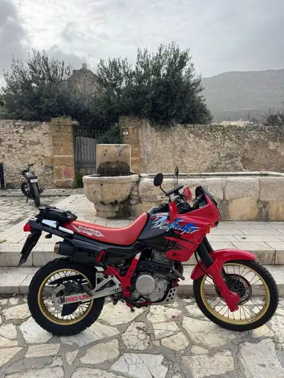 Honda Nx Dominator 650 d'epoca