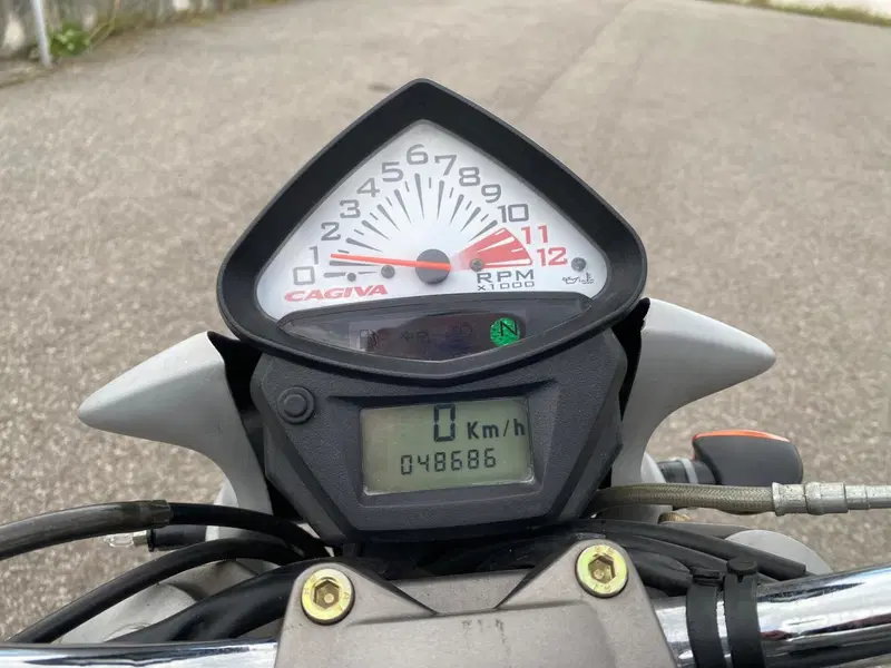 Cagiva Raptor 1000 (2000 - 05) (7)