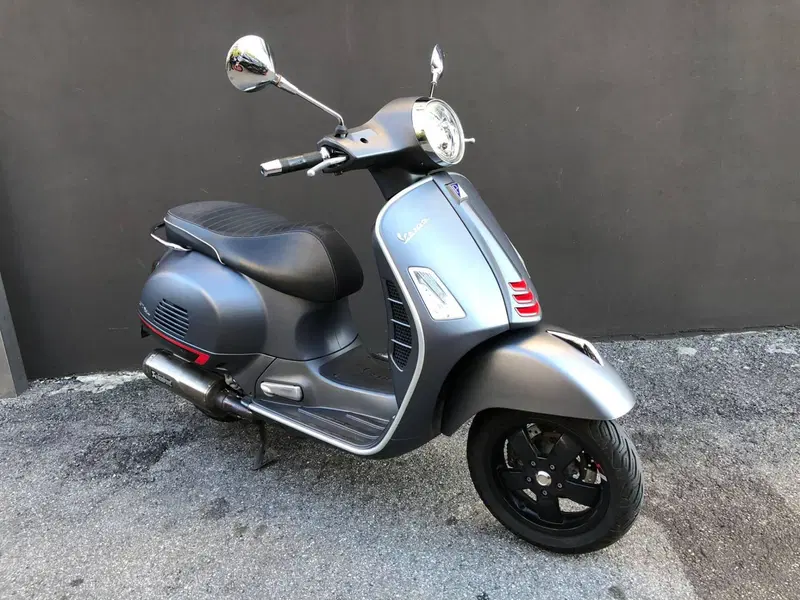 Vespa GTS 300 Super Hpe (2018 - 19) (2)