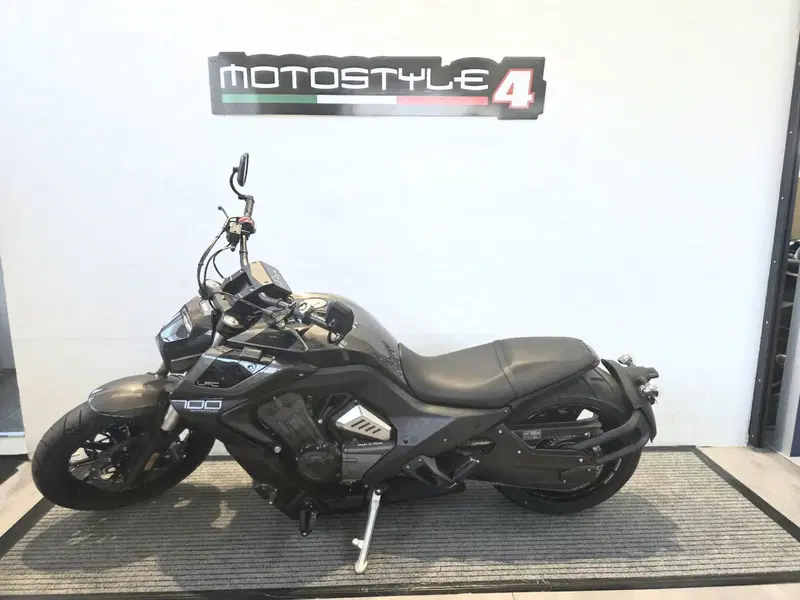 Benda Motorcycles LFC 700 Pro (2026) (2)