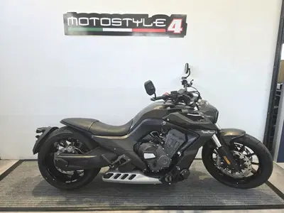 Benda Motorcycles LFC 700 Pro (2026) nuova