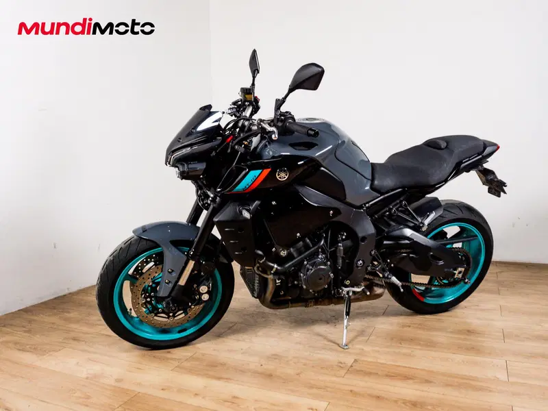 Yamaha MT-10 ABS (2016 - 17) (6)