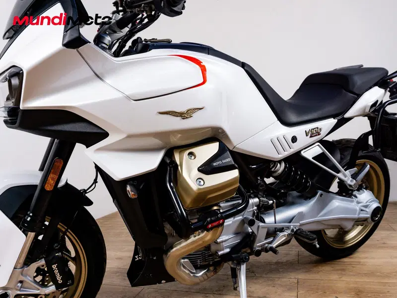 Moto Guzzi V100 Mandello (2022 - 24) (7)