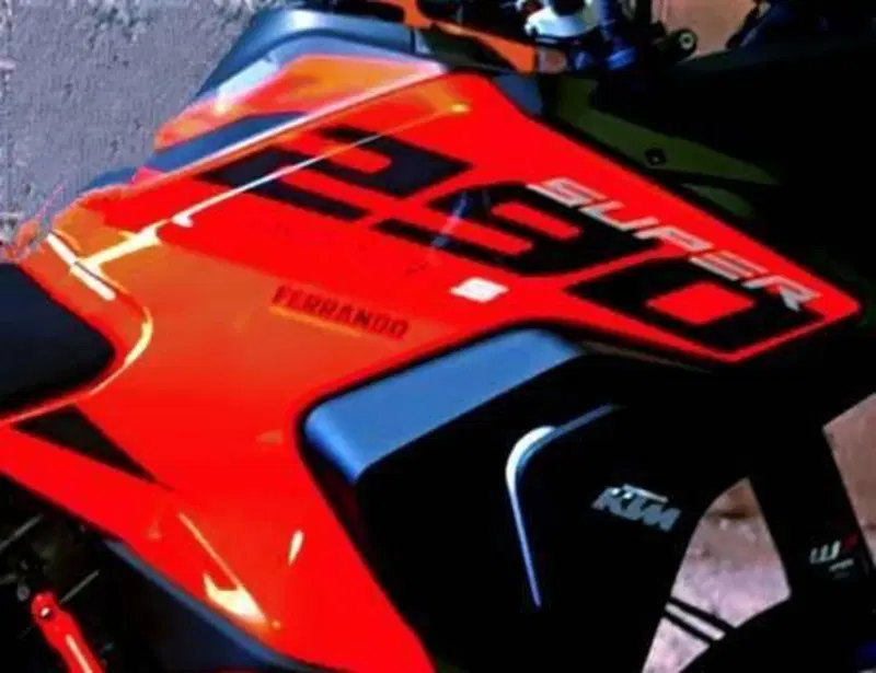 KTM 1290 Super Adventure S (2022 - 25) (5)