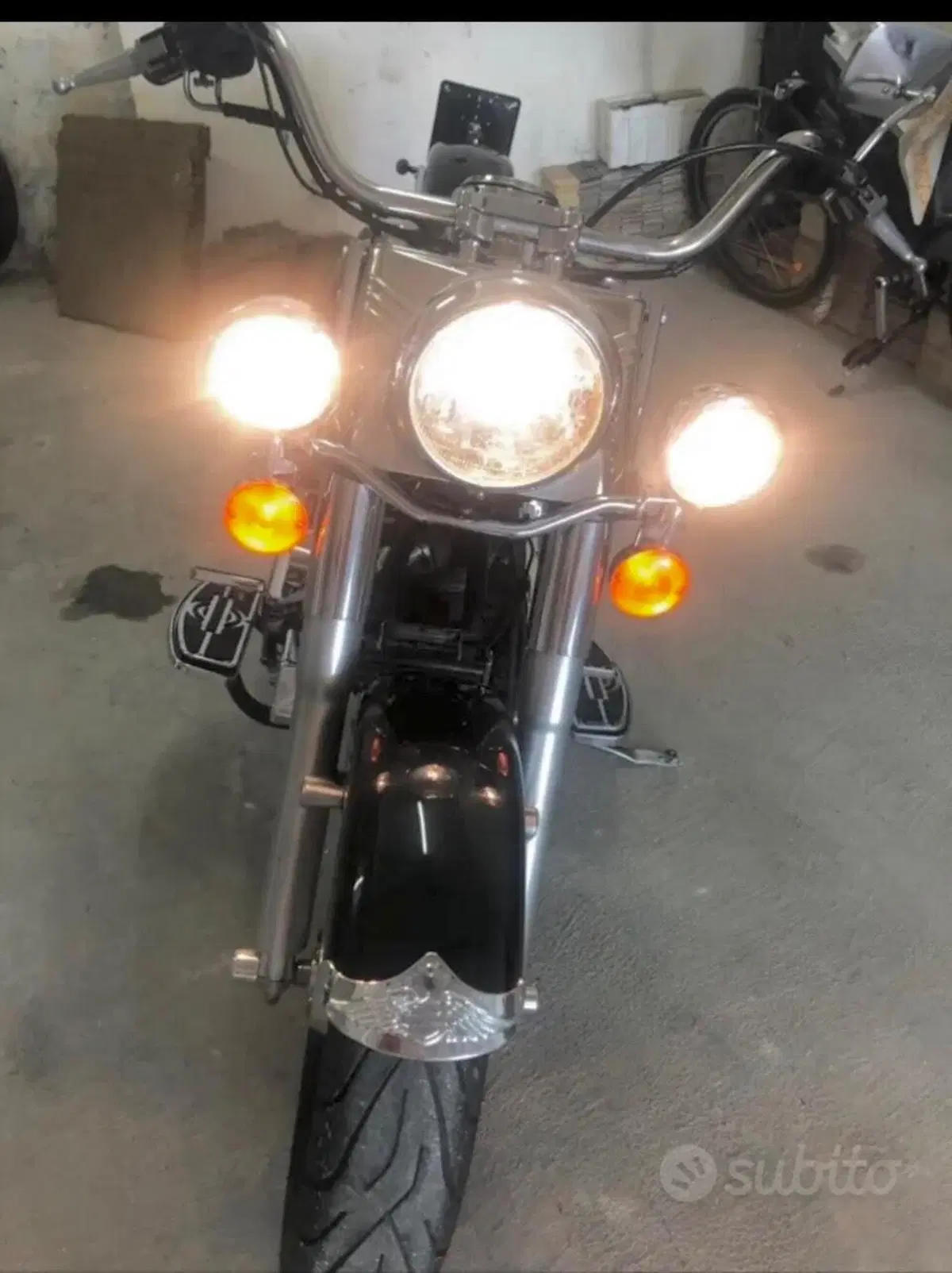 Barra originale HD con fari supplementari Harley-Davidson