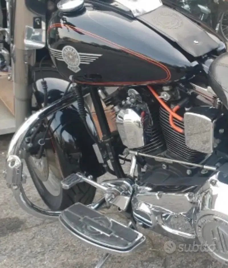 Barra originale HD con fari supplementari Harley-Davidson (3)