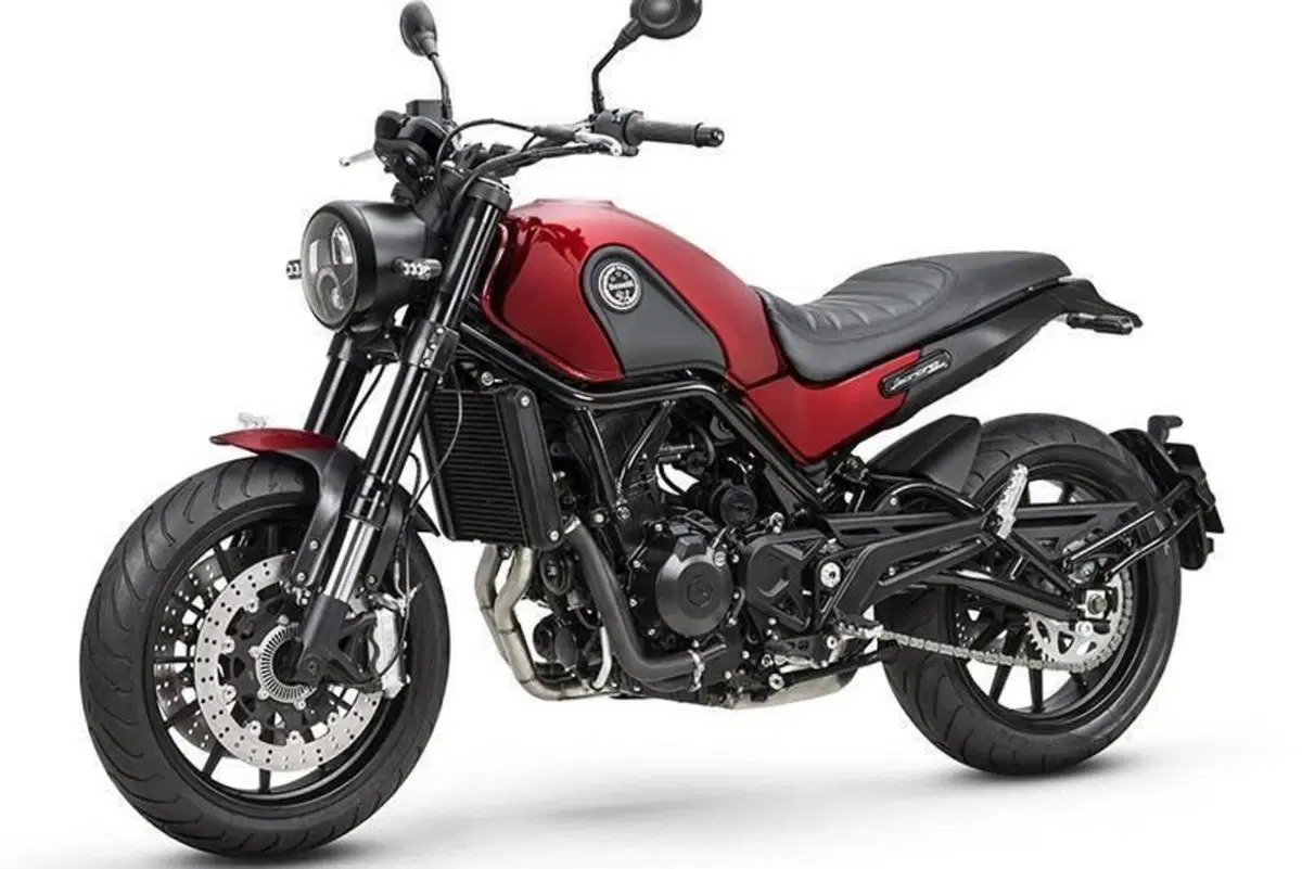 Benelli Leoncino 500 (2021 - 25) (4)
