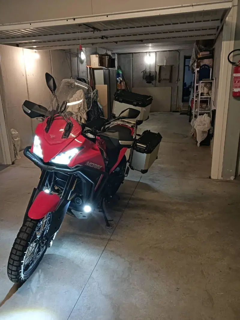 Moto Morini X-Cape 650 (2021 - 26) (3)