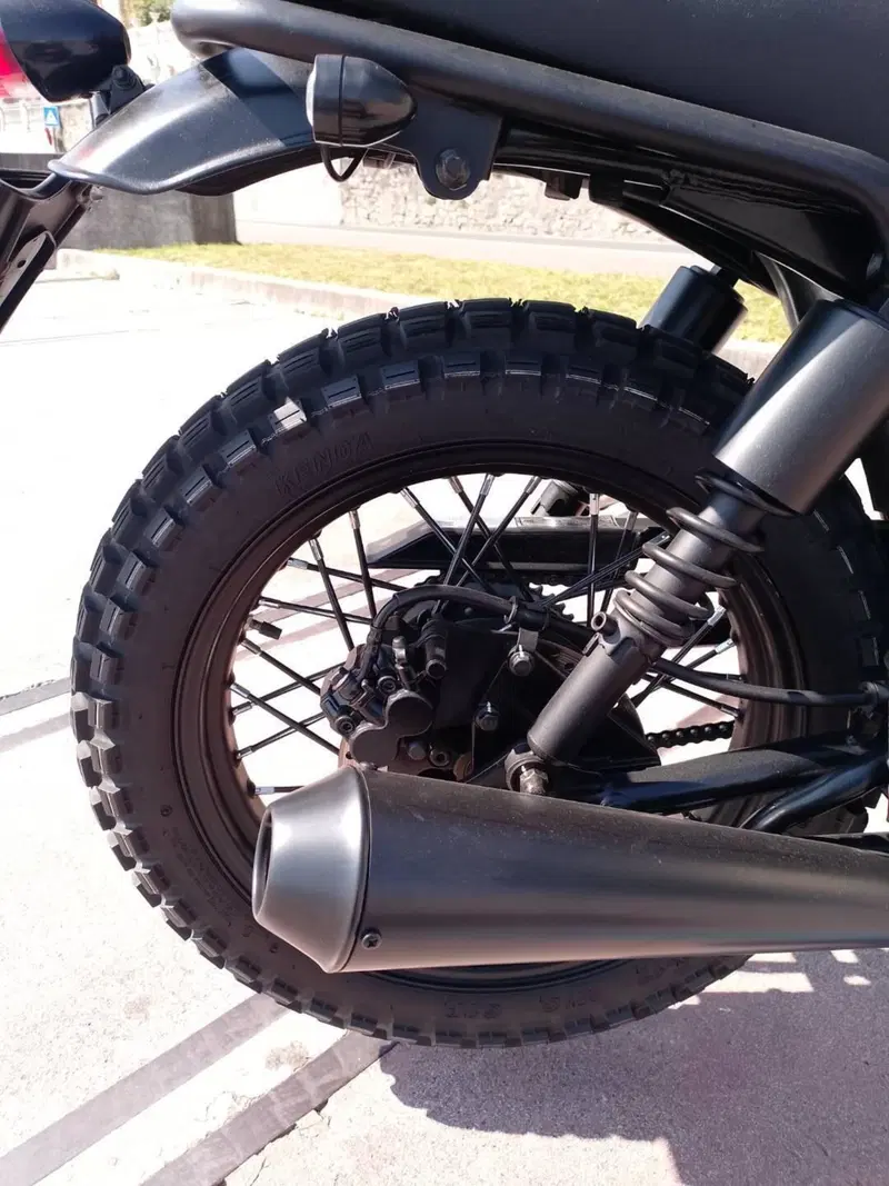 Brixton Motorcycles BX 125 X Scrambler EFI (2017 - 19) (8)