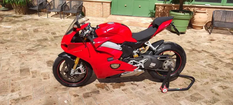Ducati Panigale V4 S 1100 (2018 - 19)