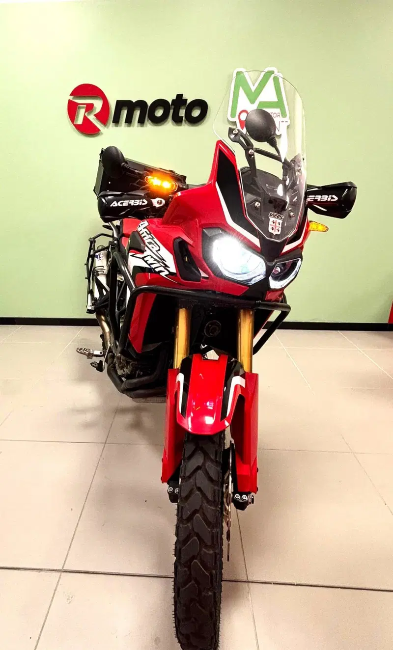 Honda Africa Twin CRF 1000L (2016 - 17) (3)