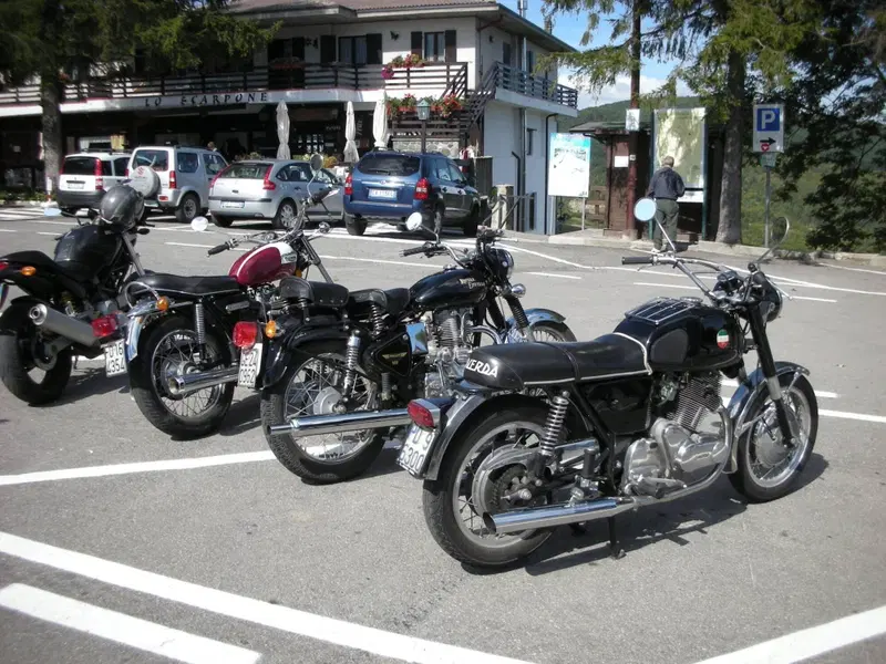 Laverda GT 750 (7)