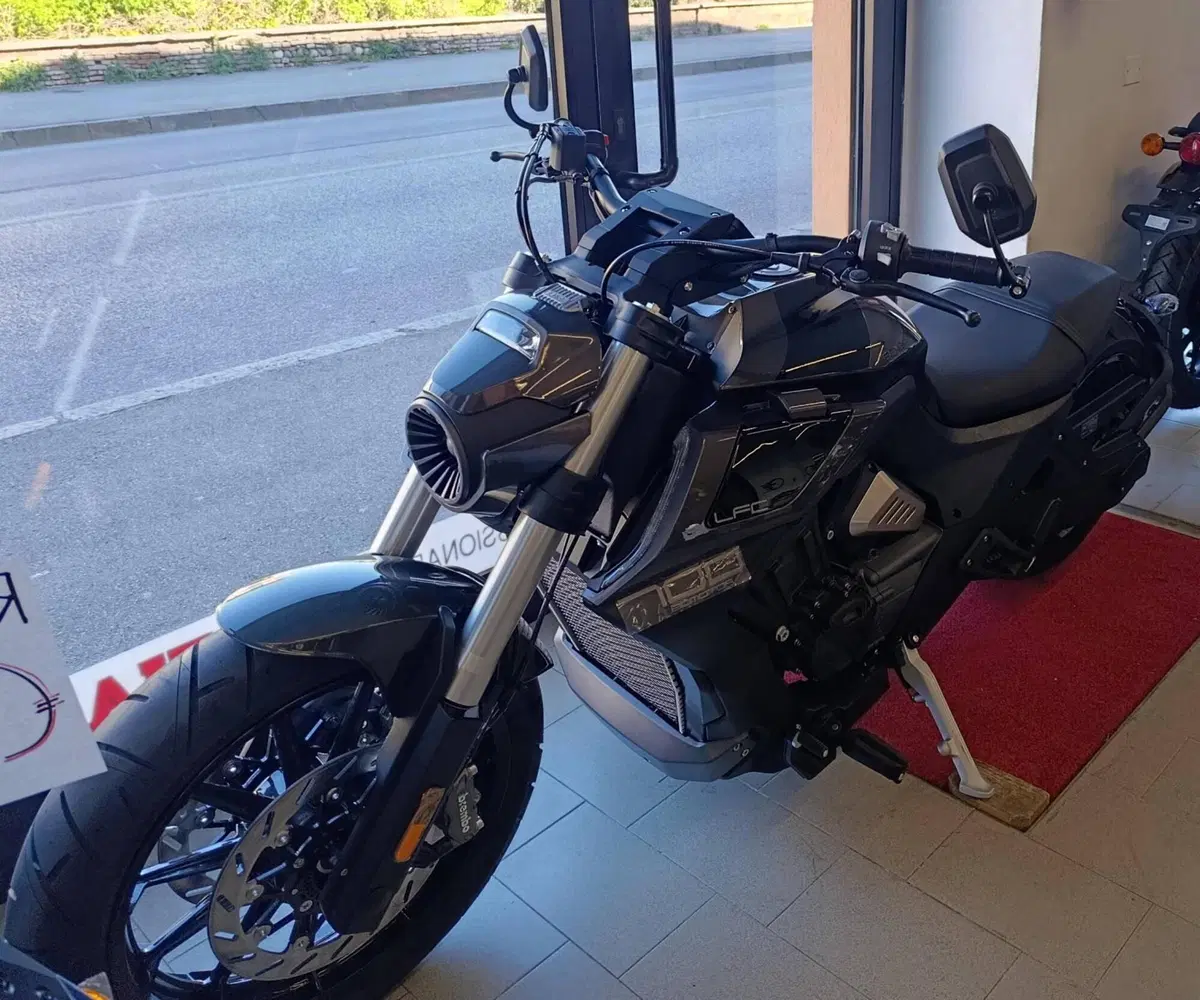 Benda Motorcycles LFC 700 Pro (2026) (2)