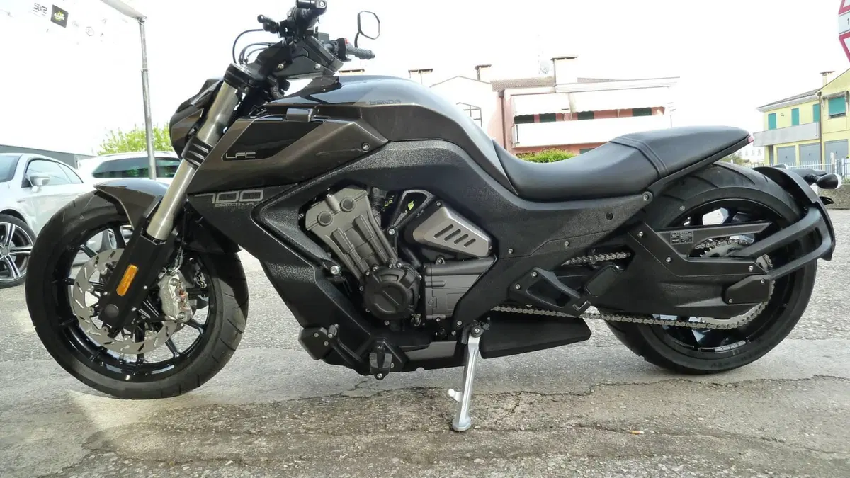 Benda Motorcycles LFC 700 Pro (2026) (7)