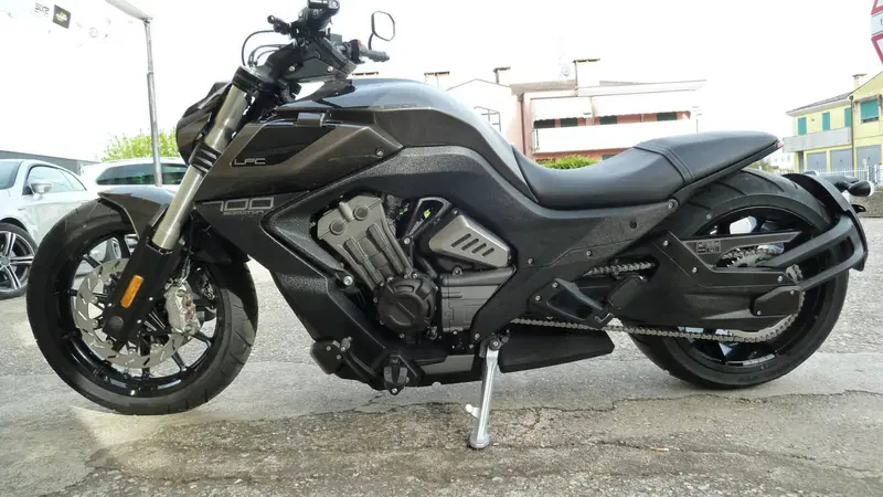 Benda Motorcycles LFC 700 Pro (2026) (7)