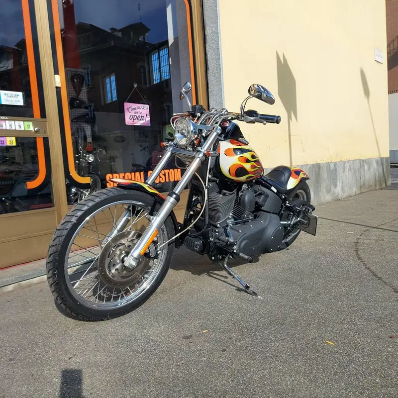 Harley-Davidson 1584 Night Train (2006 - 07) - FXSTB (4)