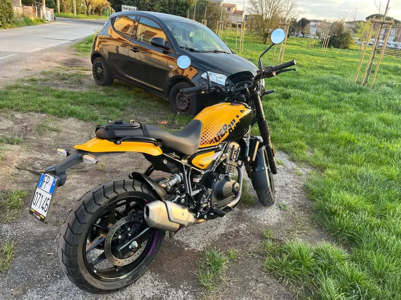 Royal Enfield Guerrilla 450 (2024 - 26) (2)