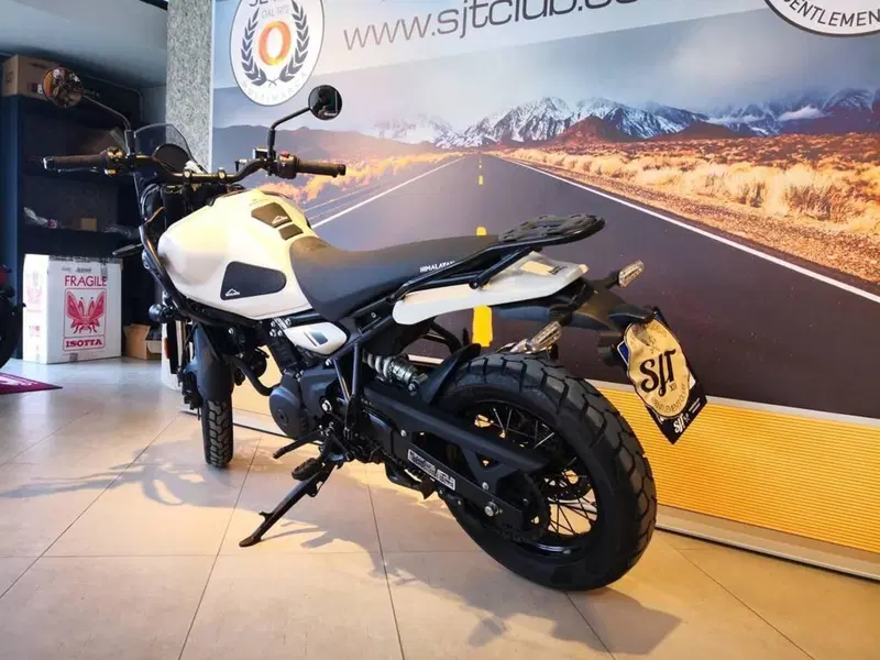 Royal Enfield Himalayan 450 (2024 - 26) (8)
