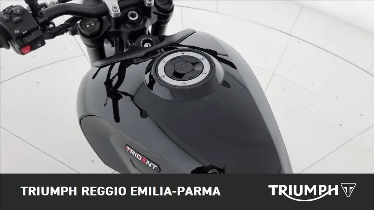 Triumph Trident 800 (2026) (12)