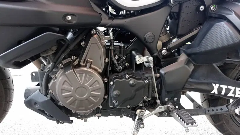 Yamaha XT1200ZE Super Ténéré (2013 - 14) (11)