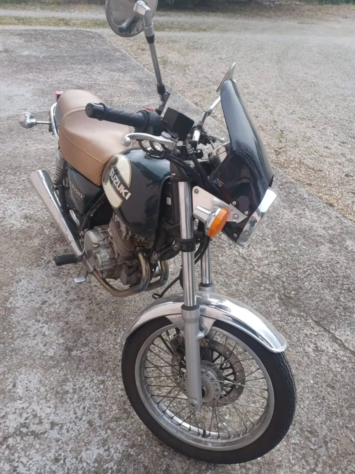 Suzuki TU 250 X (1997 - 03) (4)