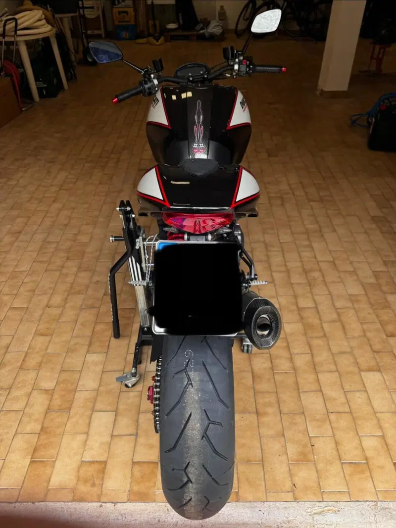 Ducati Monster 1100 Evo ABS (2011 - 13) (4)