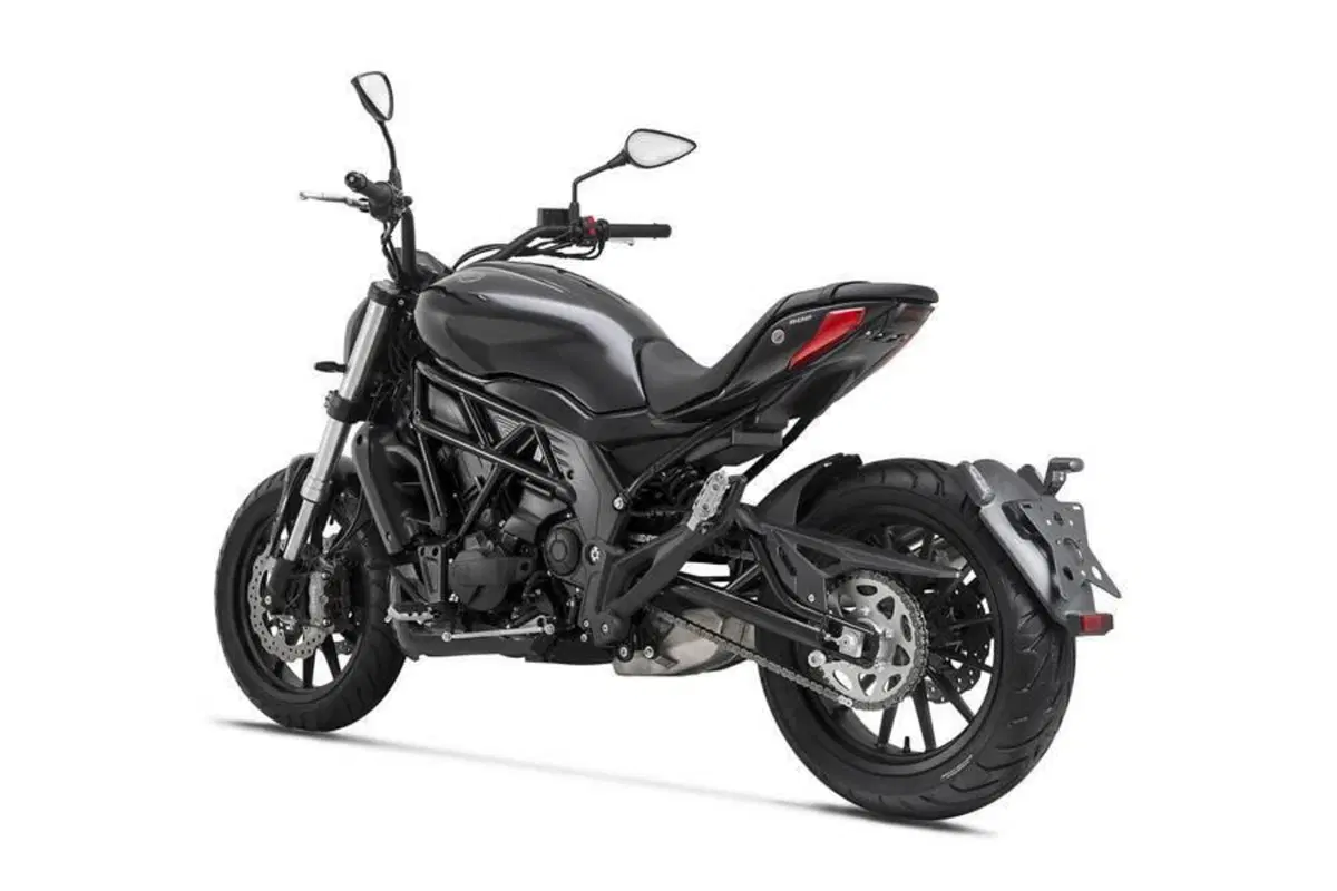 Benelli 502 C (2021 - 25) (8)