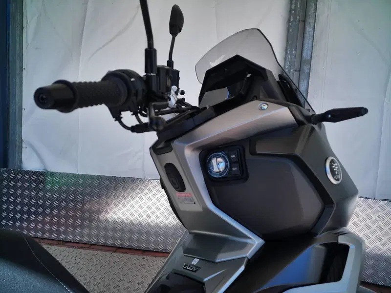 Voge Sfida SR1 ADV (2023 - 26) (8)