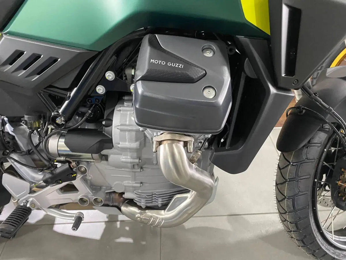 Moto Guzzi Stelvio PFF (2024 - 26) (7)