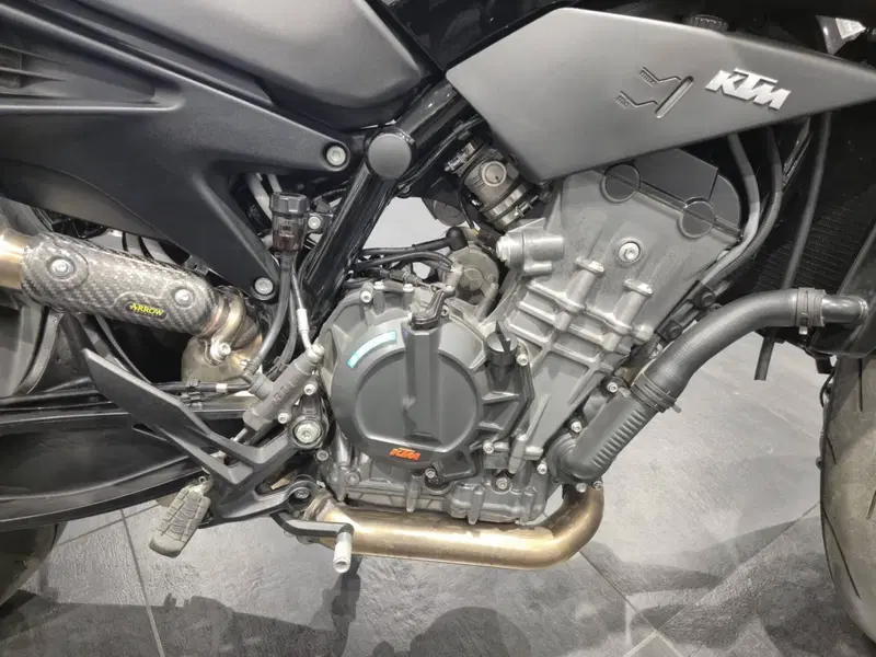 KTM 890 Duke (2021 - 23) (5)