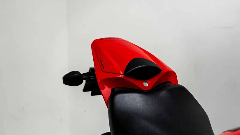 Honda CBR 1000 RR Fireblade (2008 - 11) (10)