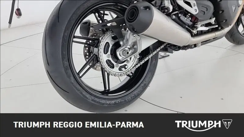 Triumph Speed Twin 1200 RS (2025 - 26) (16)