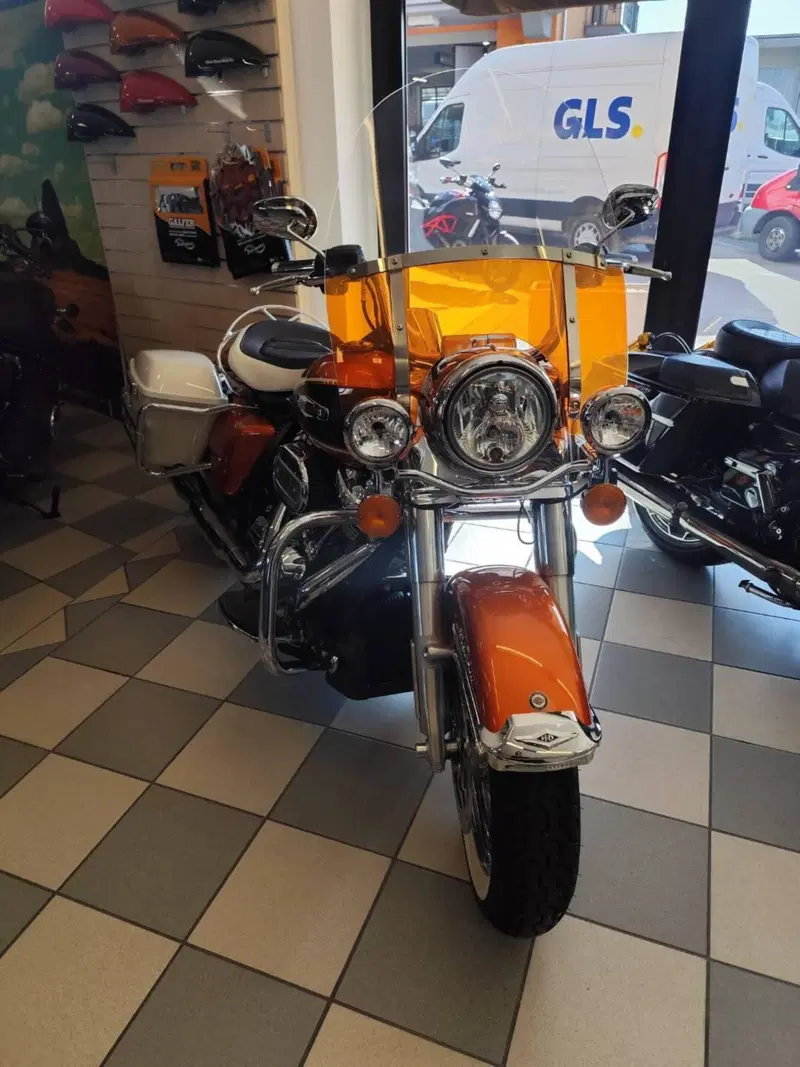Harley-Davidson Electra Glide Highway King (2023) (3)