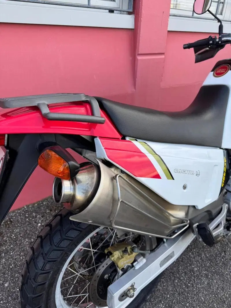 Cagiva Elefant 750 Cat (1994 - 97) (4)