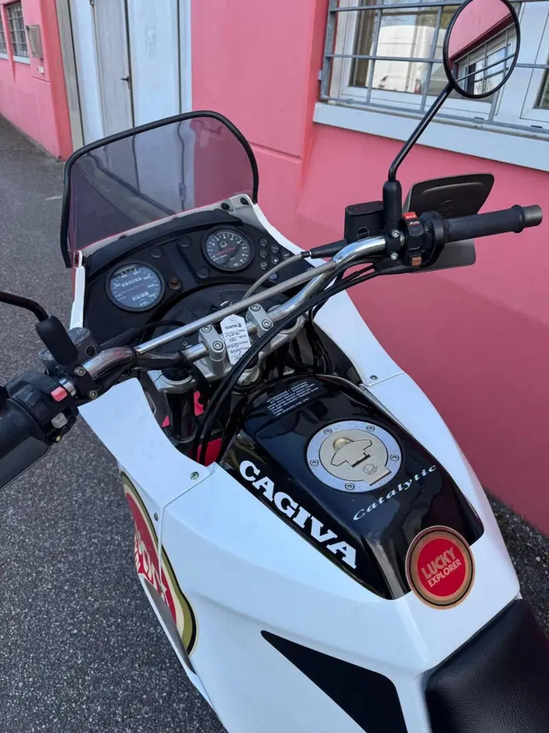 Cagiva Elefant 750 Cat (1994 - 97) (15)