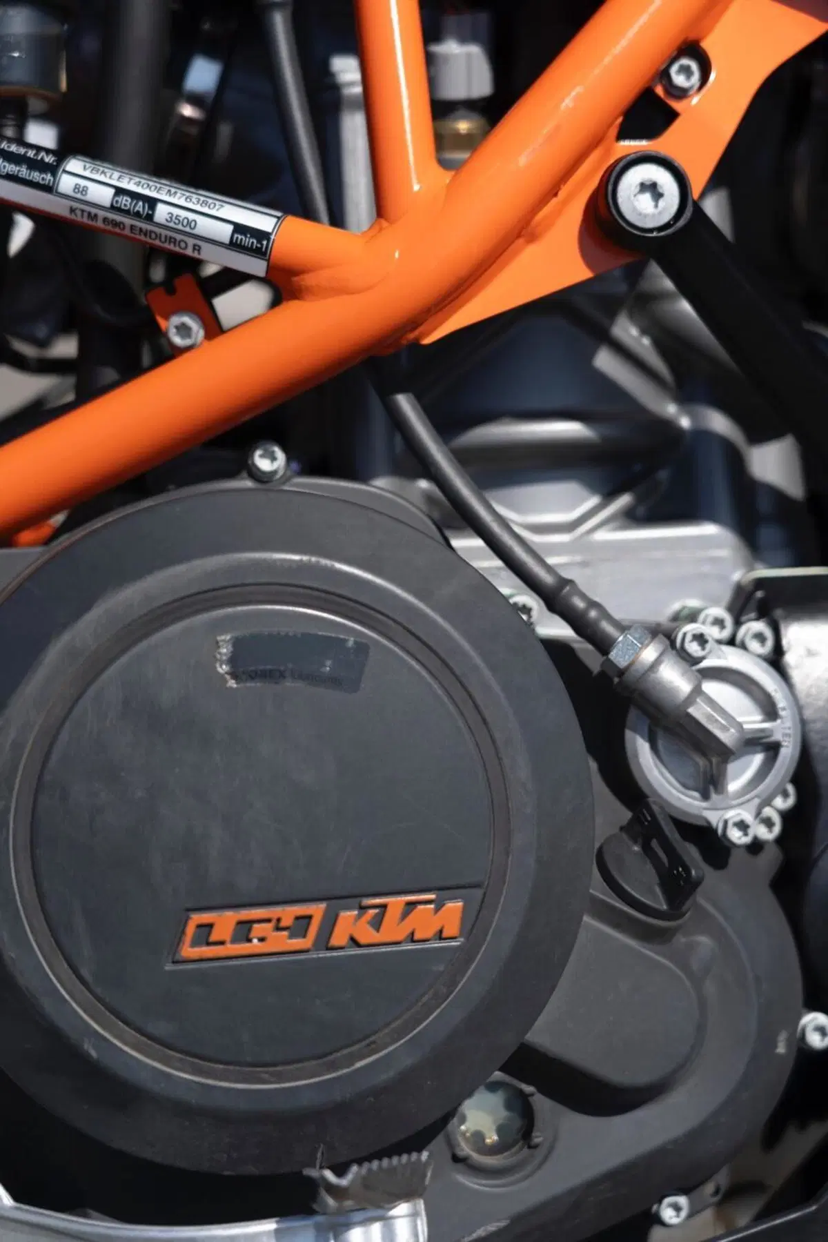 KTM 690 Enduro R (2012 - 17) (4)