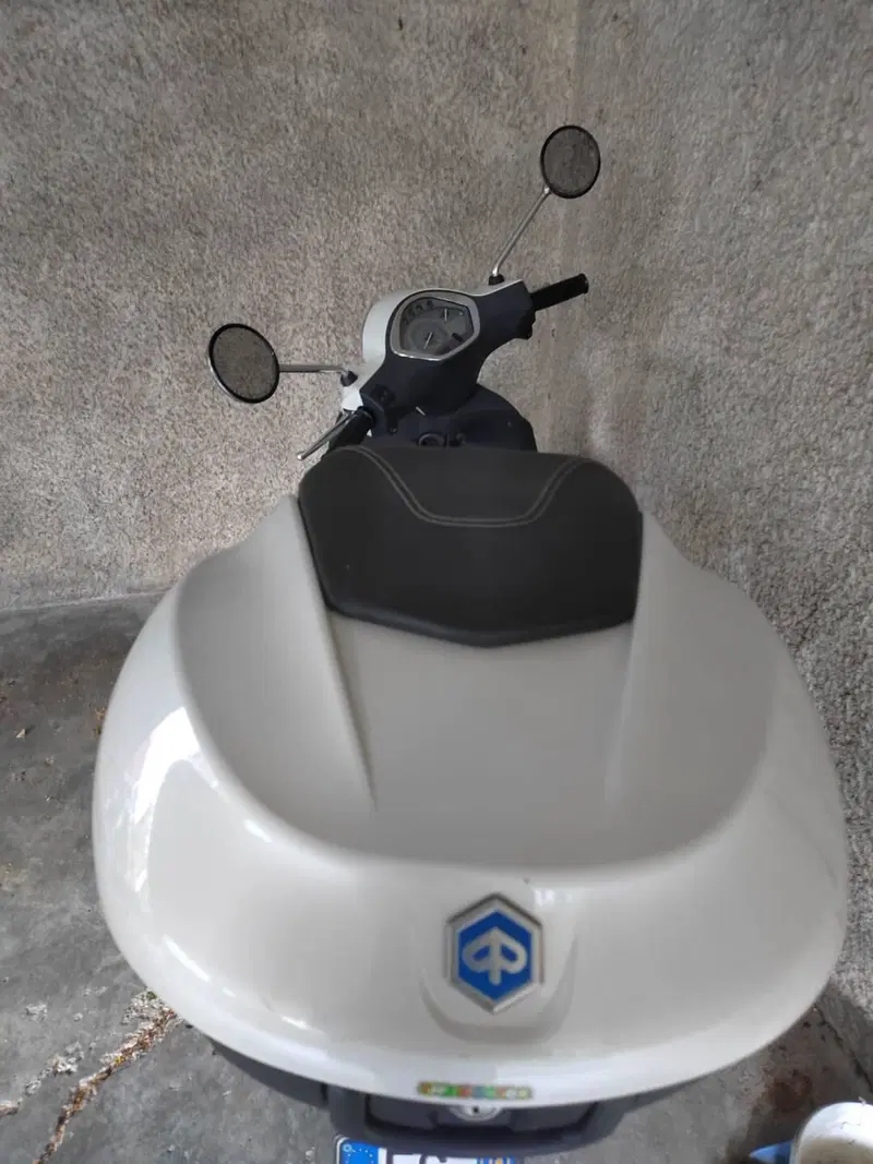 Piaggio Liberty 150 3V Full Optional (2013 - 15) (2)