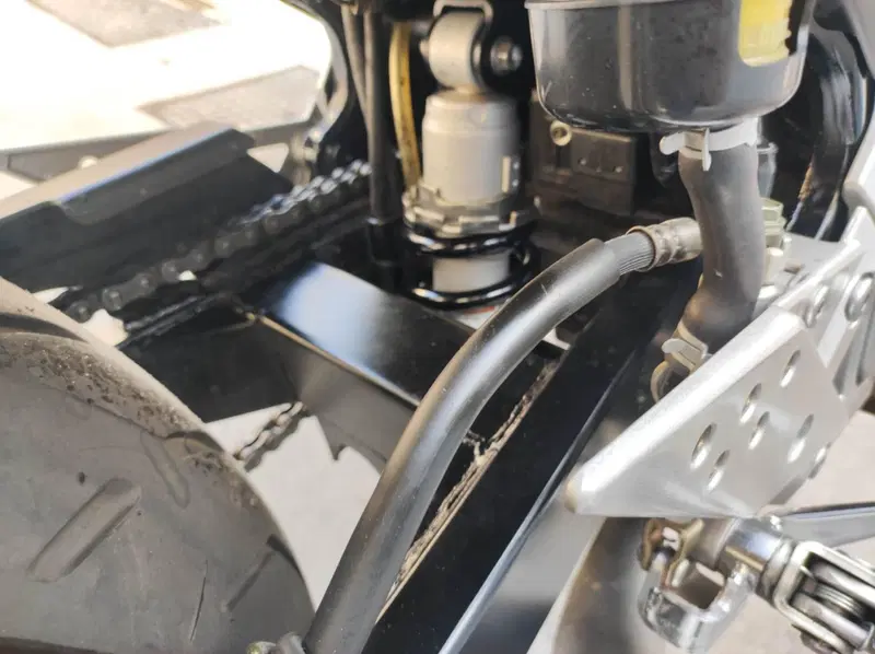 Kawasaki Z 750 S (12)