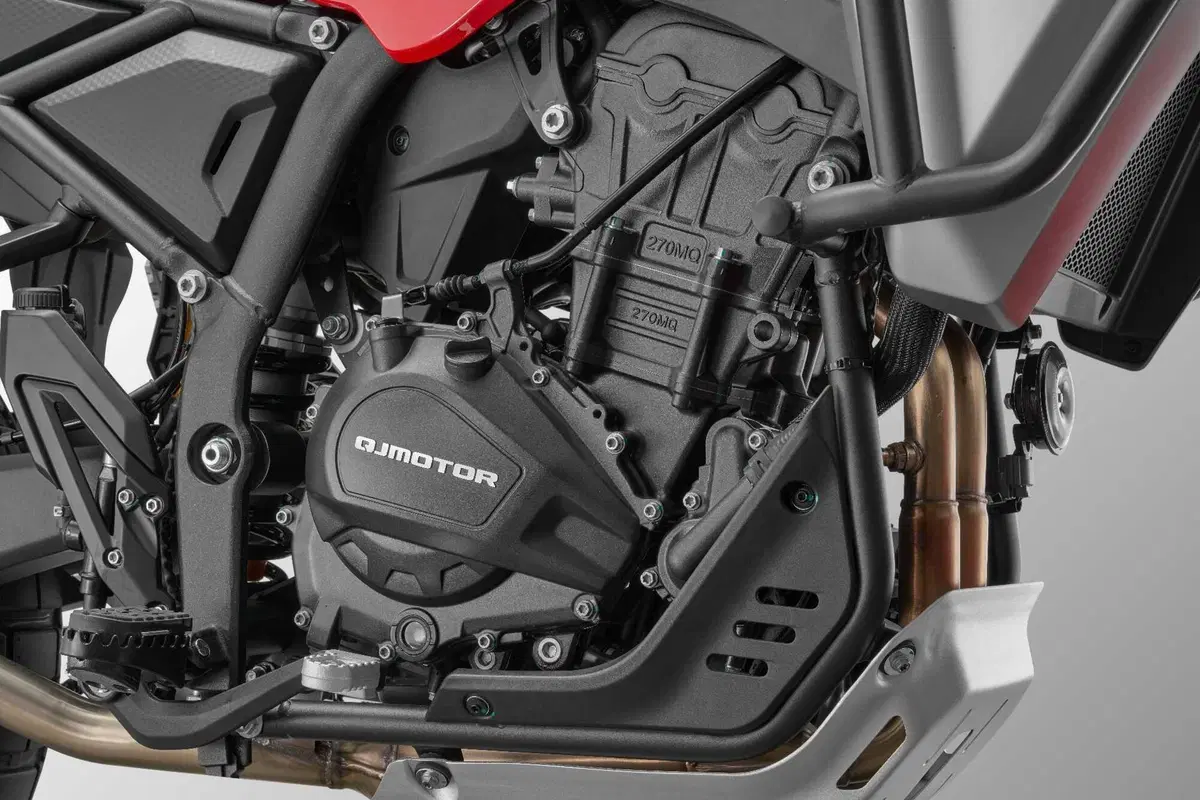 QJMOTOR SRT 450 RX: la crossover cinese per l'off-road senza confini [GALLERY] (2)